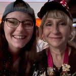 Karen Mraz's Instagram, Twitter & Facebook