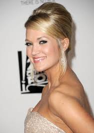 1 platinum locks this mid length hair boasts with splendid waves which start at the very roots of the hair. Carrie Underwood Hairstyles Hairstyles Weekly
