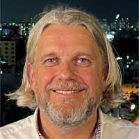 Craig Poole's Instagram, Twitter & Facebook