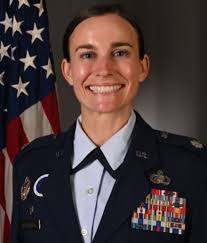 Help us warmly welcome Col. Amanda Knotts as she takes over command of the  97th Mission Support Group, and thank Col. Tammy Hollister for all her  leadership here at #AltusAFB ! See