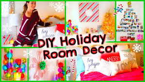 Diy Holiday Room Decor Easy Ways To Decorate Your Room For Cheap Holiday Room Decor Fun Christmas Decorations Christmas Room Decor