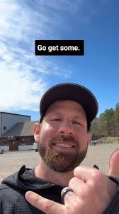 Today, our badass guest is Former Navy SEAL, Stew Smith. He served 7 1/2  years as a Navy SEAL, exiting service as a Lieutenant. He founded Stew Smith  Fitness in 1999 in