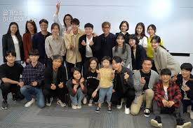 The main casts, jo jung suk, yoo yeon seok, jung kyung ho, kim dae myung. 13 Hospital Playlist Facts Including Celeb Cameos Season 2 News