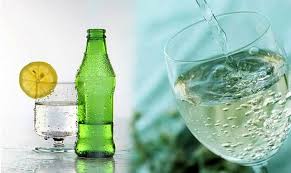 Maden suyu, içerdiği tüm mineraller ve karbondioksit gazı ile birlikte yeraltındaki çatlaklardan. Mineralli Maden Suyu Ve Soda Ayni Sey Degildir Maden Suyu Ve Soda Farki Nedir