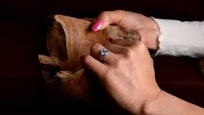 360° hd video of every diamond & ring. Engagement Rings For Small Fingers Estate Diamond Jewelry