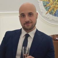 600+ "Claudio La" profiles