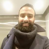 700+ profilů „Mudhar“