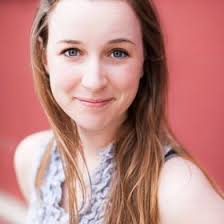 Anna Larranaga (imabearetc)