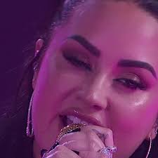 Felt so great to perform a mini set again... thank you to everyone who  tuned in and shout out to Triller Pepsi & Rock the Vote for making it come  together 💗💫 #PepsiUnmuteYourVoice #ad ...