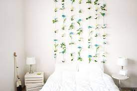 Zone off your living spaces and incorporate artwork as if. 10 Diys To Decorate An Empty Wall