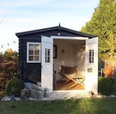 Abri De Jardin En Bois Pas Cher Comment L Embellir Facilement Jardins En Bois Abri De Jardin Cabane De Jardin Bois