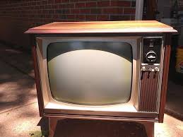 Vintage 1960 S Zenith Swivel Base Color Tv Vintage Television Vintage Tv Old Tv