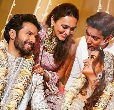Natasha dalal was born on 16 march 1989 in mumbai, maharashtra, india. 22 Candid Pictures And Videos You Have To See From Inside Varun Dhawan And Natasha Dalal S Wedding Vogue India