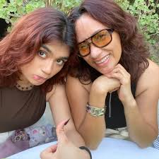 No les de ideas, presidenta. #LeyDeAmparo