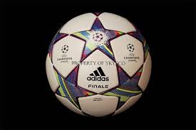 The tournament, then called the european cup, began in 1955/56 with 16 sides taking part. 2000 2020 Full Adidas Champions League Ball History Footy Headlines