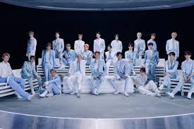 Komisaris utama pt garuda indonesia, sahala lumban gaol, menyampaikan kabar tersebut usai bertemu dengan erick, pada sabtu (07/12). Mel4kpop Bl 25x25 Merry Christmas Kpopque22908776 Twitter