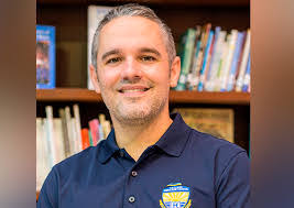 Daniel Cap's Instagram, Twitter & Facebook