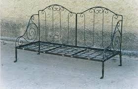Resultat De Recherche D Images Pour Ventes De Meubles En Fer Forge Outdoor Decor Outdoor Furniture Furniture
