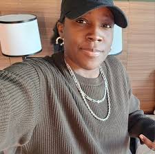 Never forget DRose had his wife & baby mama wearing matching pajamas