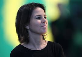 In webarchiven lassen sich solche änderungen nachvollziehen. Baerbock Anderte Bereits Vor Jahren Ihren Lebenslauf Nachtraglich