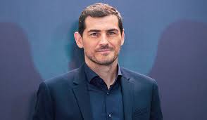 Y como no sabía que era imposible, lo hizo. Casillas Kehrt Zu Real Zuruck Stolz Nach Hause Zu Kommen Real Total