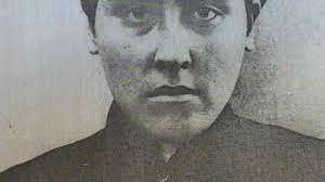 From convicted felon to folk-heroine