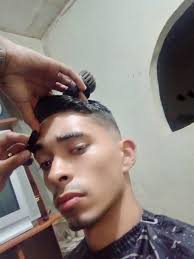 Samuel Aron Rivas updated his status.