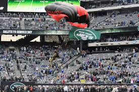 So says coach joe judge and his giants players. Slow Lines And Empty Seats Jets Giants Fans Struggle To Enter Metlife Stadium New York Daily News