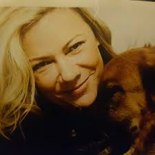 Introduction of a school counselor from Vermont in the Dull Women's Club