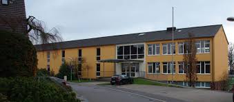 Basisvereinbarung:„niemand hat das recht, andere zu beleidigen, zu verletzen oder auszugrenzen!das soko beinhaltet die einhaltung von regeln, um sicherzustellen, jugendlichen die eigenverantwortung für ihr verhalten klar zu machen. Neviges Tonisheide Die Weichen Fur Ein Verandertes Velberter Schulsystem Werden Gestellt Taeglich Me