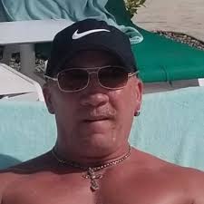 Vince McMahon attended the funeral of Hulk Hogan, gave a speech and asked  everyone present to give him one last standing ovation. The funeral of Hulk  Hogan was attended by 10 WWE