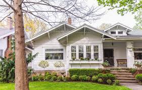Find a seam under the window.stick your fingers into the seam and pull down on the outside piece until it unlocks. How To Plant Window Boxes