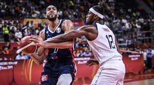 Au terme d'un match renversé par la france face à l'australie, l'équipe dirigée par vincent collet remporte la médaille de bronze du mondial 2019, la deuxième médaille de son histoire dans la compétition et devient la seule nation présente sur le podium des deux dernières éditions. Basket Ball Coupe Du Monde Exploit Majeur Pour Les Bleus Face A La Team Usa Dicodusport