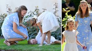 6 december 1984), is a member of the swedish royal family.before marrying prince carl philip and becoming a princess of sweden in 2015, sofia was a glamour model and reality television contestant. Estelle And Oscar S Wild Spex With New Baby