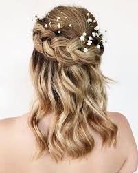 Bridal hairstyles for long hair. Gorgeous Ways To Wear Your Hair Down For Your Wedding
