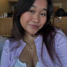 Michelle Chhoeun's Instagram, Twitter & Facebook