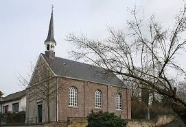 Door protest van het kerkbestuur, de stichting behoud religieus erfgoed meerssen en de bevolking van meerssen is dit voorkomen en wordt slechts een één derde gesloopt. Kerkgebouwen In Limburg