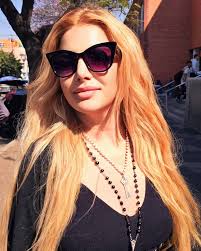 Ovidio decía que el hombre que ha experimentado un naufragio, se estremece  incluso ante el mar en calma. Pero cuando uno mismo es la tormenta y nació  respirando su aire salvaje, el