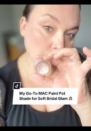 Mac Bare Study Paint Pot