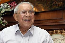 Tengku Ahmad Rithauddeen Awarded One Of Japan S Highest Honours The Star