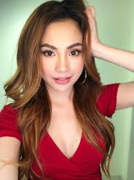 Giant Thai River Prawns in Ayutthaya!! Packed full of head butter.  #thaifood #thailand #chopsticktravel