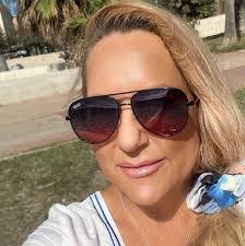 Paulette Harden's Instagram, Twitter & Facebook