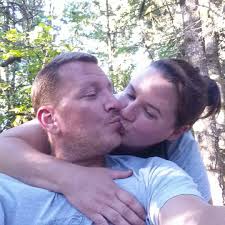 Where to find twin beds and bedding for grandkids in need?