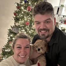 Emily Clarke and Robert Viney's Wedding Website