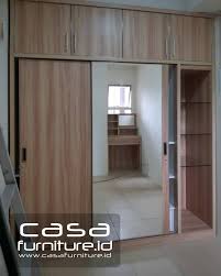Lemari pintu geser minimalis yang dikenal lemari pintu sliding sangat cocok untuk melengkapi kebutuhan perabot kamar tidur minimalis. Desain Kitchen Set Minimalis Modern 2meter Cek Bahan Bangunan