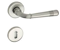 turklinke turgriff jugendstil zeitloses design turklinke fur landhaus oder altbauwohnung im unterschied zu weniger turklinke turgriffe turgriffe innenturen