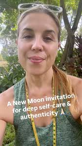 Monique Renee Catoggio (@i.am.monique.renee) • Instagram photos and videos