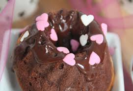 Nach wunsch den kuchen mit schokoladenguss überziehen und mit. Valentinstags Mini Marmor Kuchen Ninamanie