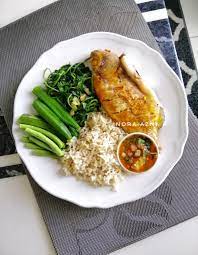Yang enak, lezat namun tetap bergizi bagi kesehatan anda. Suami Hilang 10kg Wanita Ini Kongsi Resepi Menu Diet Lengkap Sebulan Yang Simple Sedap