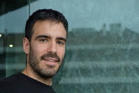 Ez naiz negar asko egitekoa, ezta hunkitzen den horietakoa ere, asko  kostatzen zait»